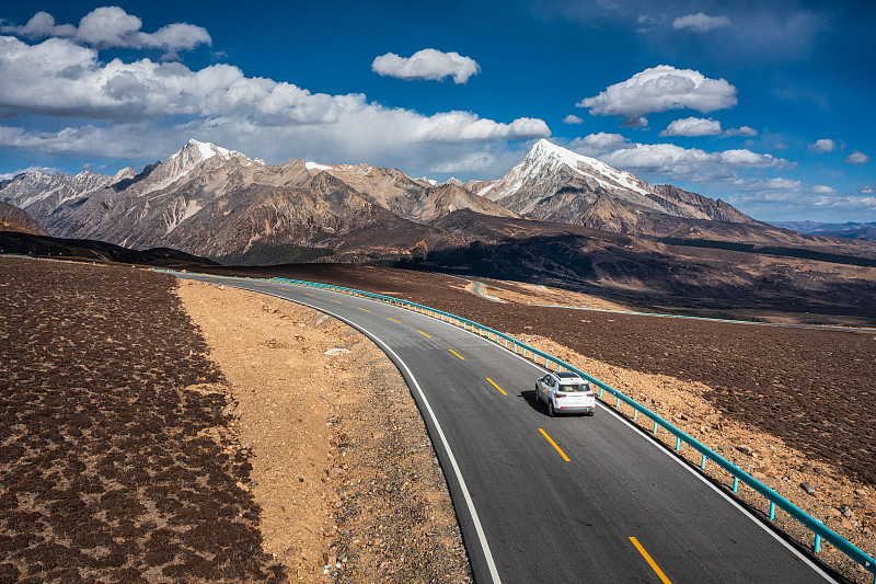 租北京车牌找中介可靠吗？京牌租赁合法性与风险全面解析