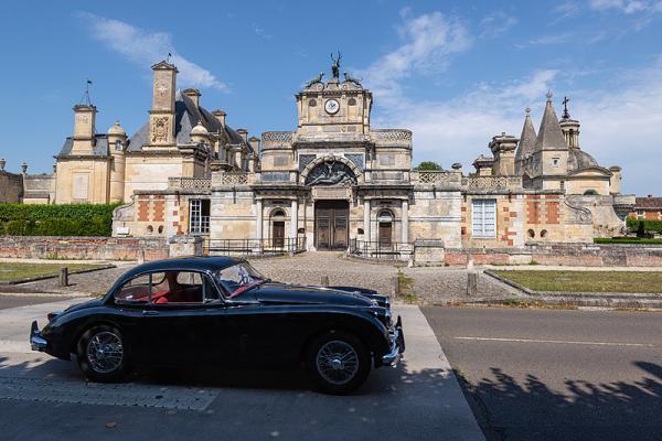 >灰色产业链断裂：租约到期后“丢标”，京城催生“丢标车”专业找回业务