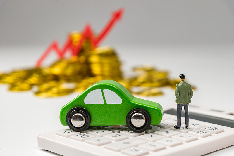 北京车牌摇号14年：一块铁皮背后的等待与博弈