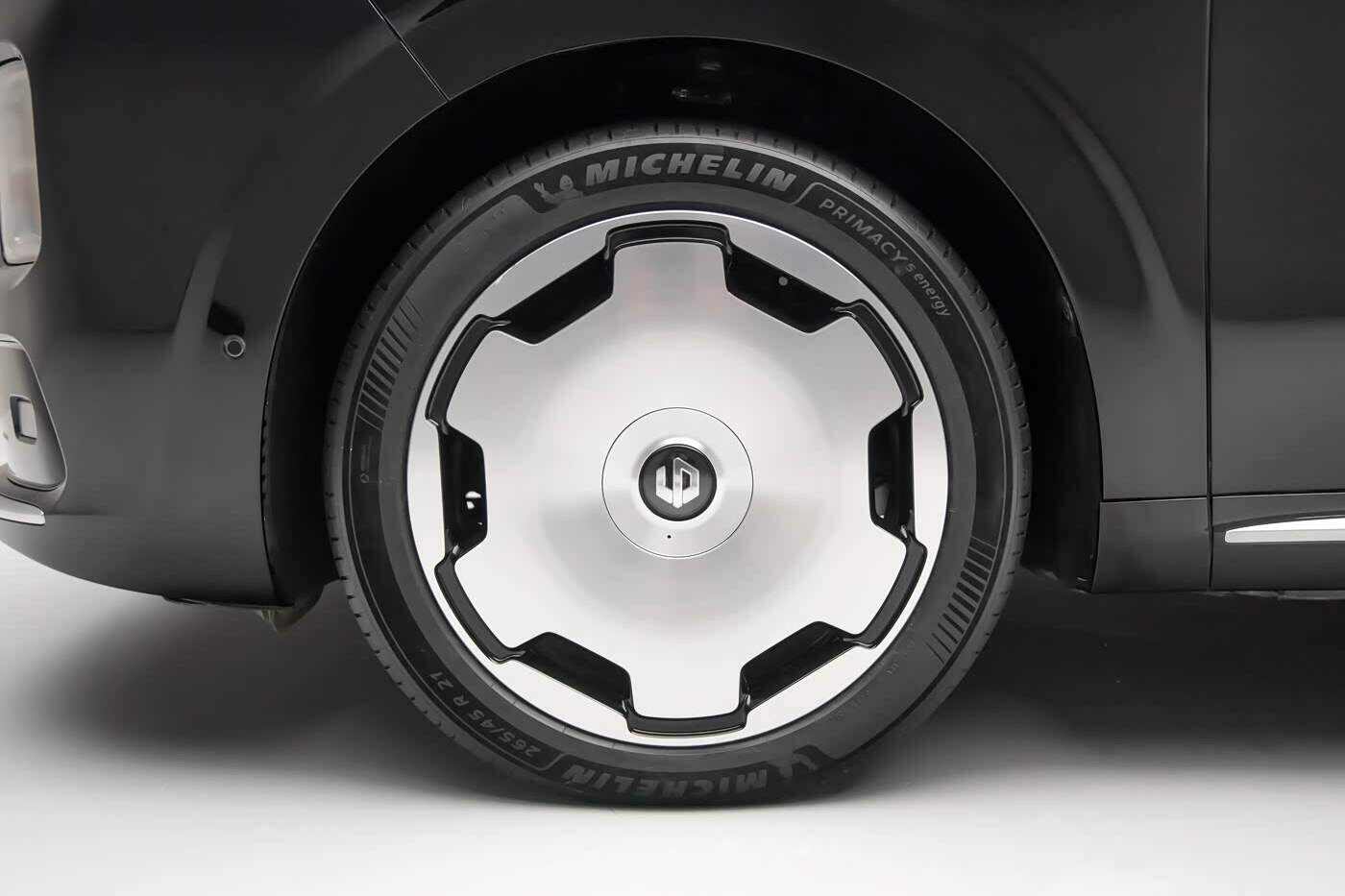 新势力销量集体下滑？零跑、鸿蒙智行、小米迎来新车，压力给到BBA