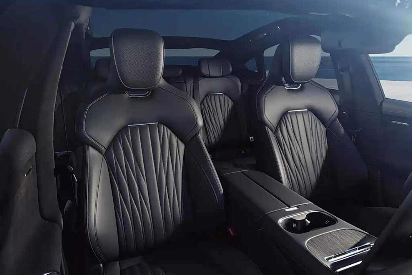 新势力销量集体下滑？零跑、鸿蒙智行、小米迎来新车，压力给到BBA