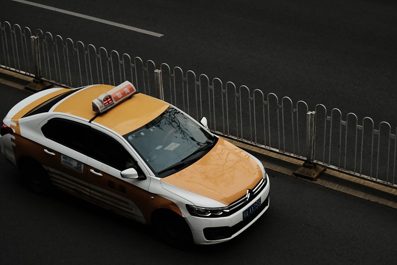 安徽缴女士租北京车牌